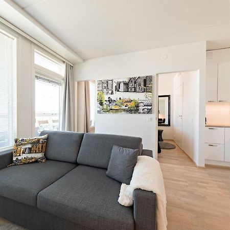 Penthouse In Oulu Leilighet Eksteriør bilde
