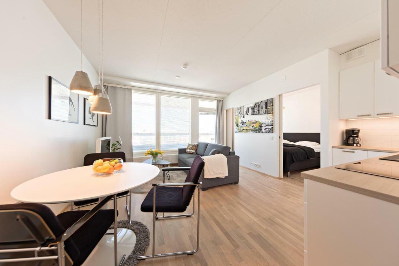 Penthouse In Oulu Leilighet Eksteriør bilde