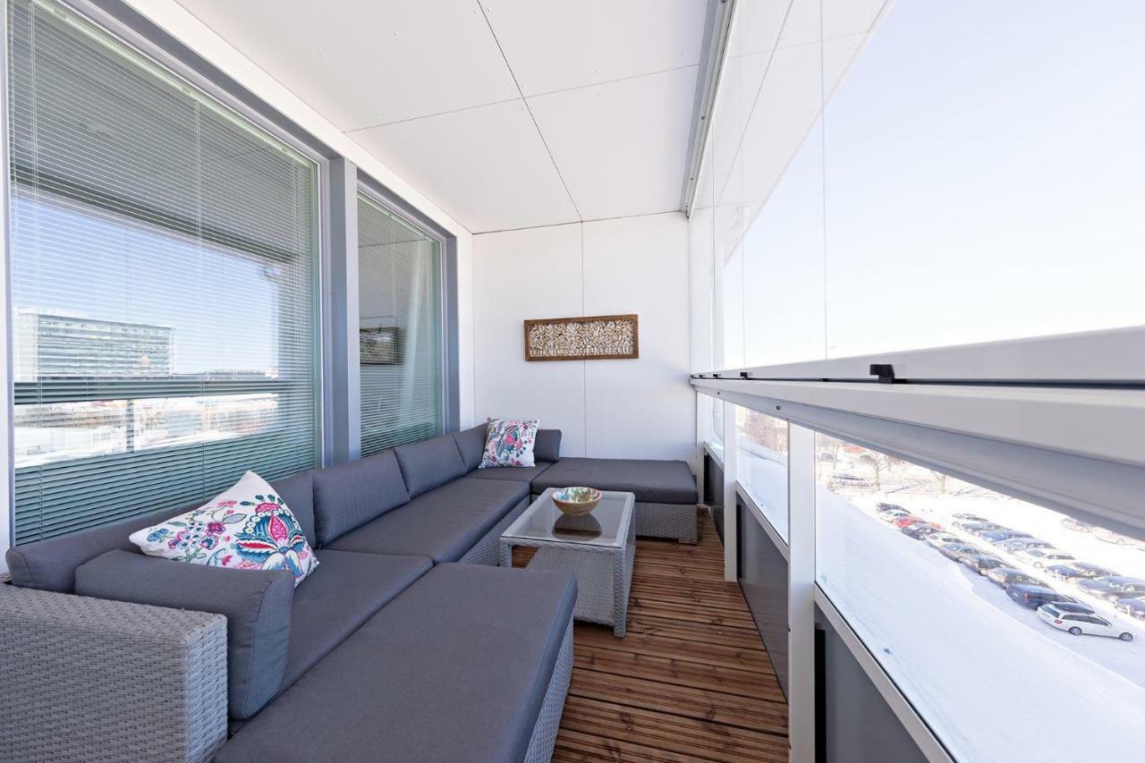 Penthouse In Oulu Leilighet Eksteriør bilde